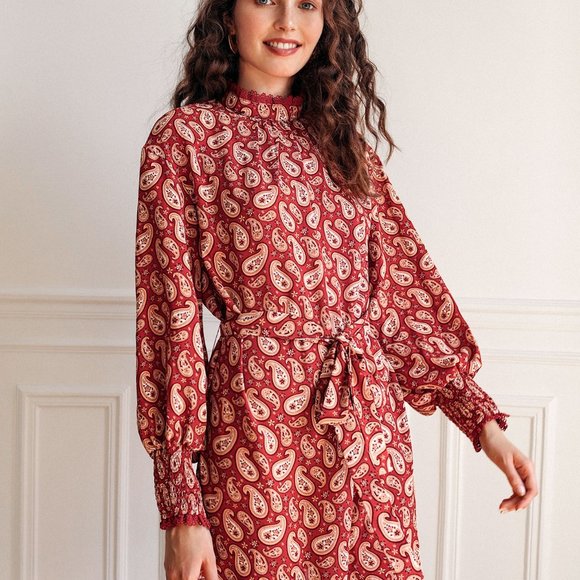 New Frenchy Paisley Print Shirred Cuff Belted Dress - Picture 4 of 8